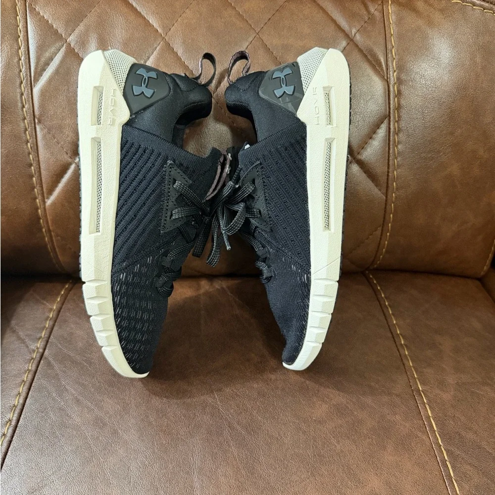 Under Armour HOVR SLK EVO Women’s Sneakers - Picture 3 of 11